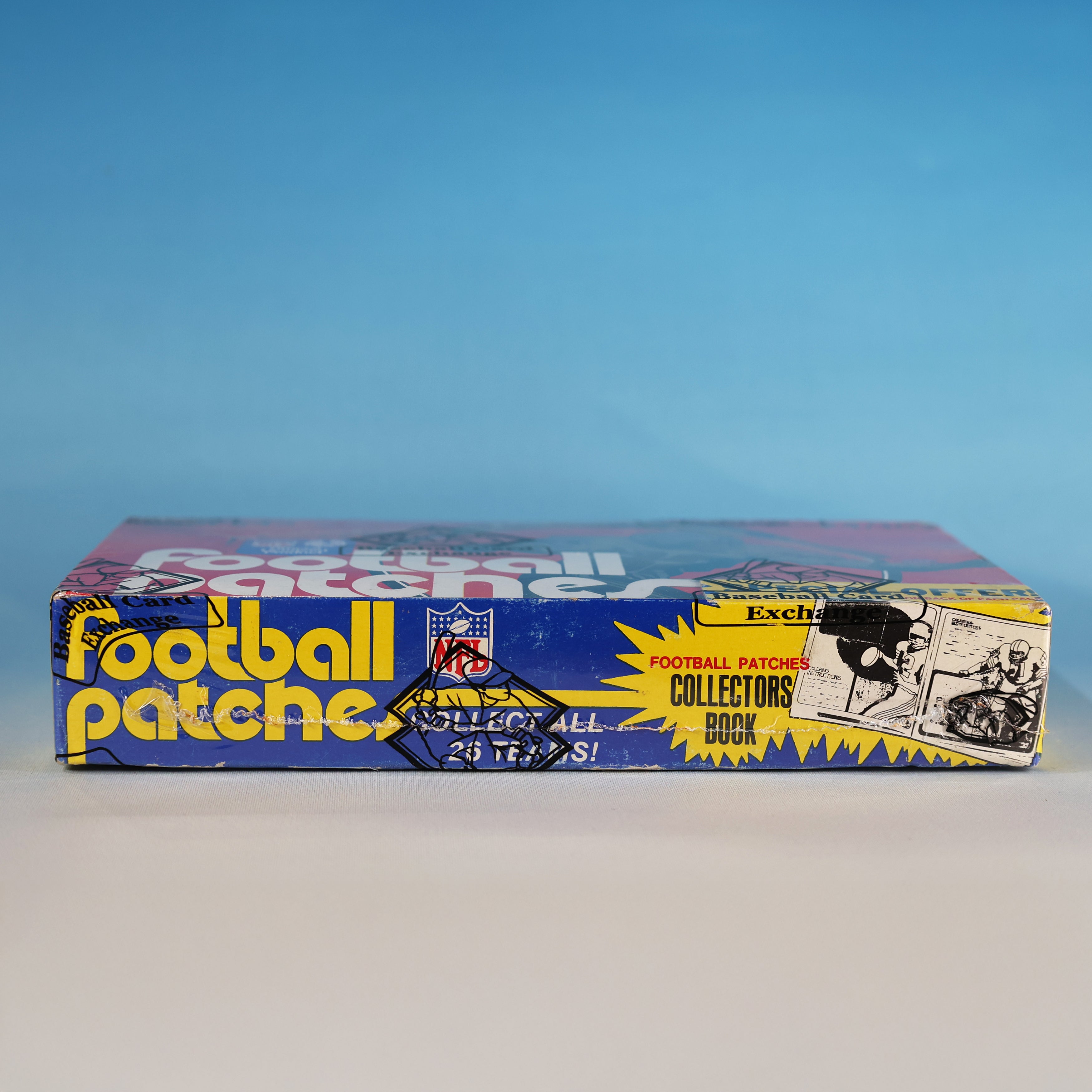 1974 Fleer Football Patches Wax Box