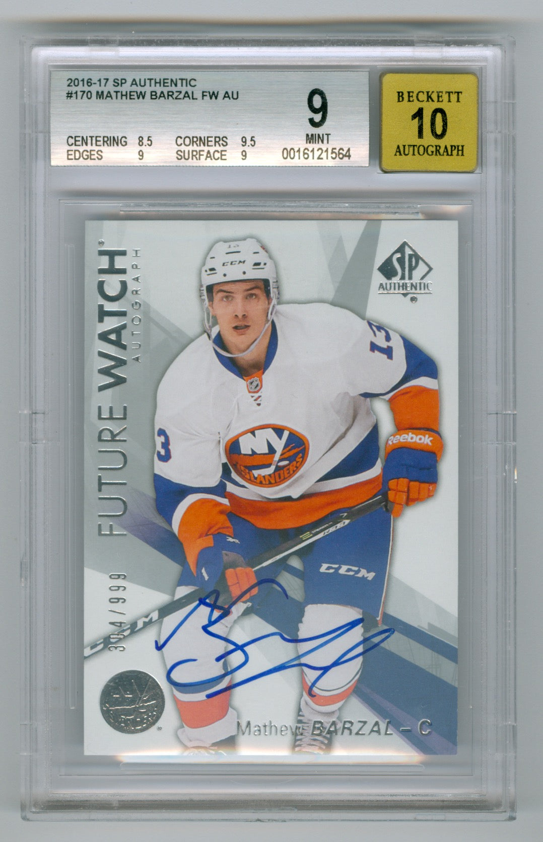 2016-17 SP Authentic #170 Matthew Barzal #304/999 BGS 9 (Auto 10) (Rookie)