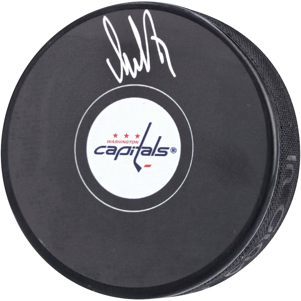 Alex Ovechkin Autographed Washington Capitals Hockey Puck (Fanatics Authentic)