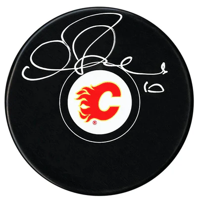 Gary Roberts Autographed Calgary Flames Puck (COJO Sports)