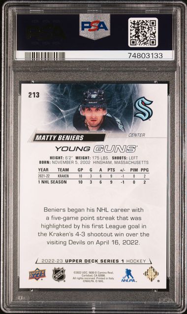 2022-23 Upper Deck #213 Matty Beniers PSA 9 (Rookie)