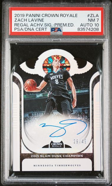 2019-20 Panini Crown Royale Regal Achievements Signatures Premium Edition #ZLA Zach Lavine #29/49 PSA 7 (Auto 10)