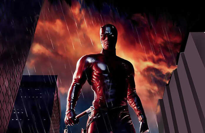 2003 Topps Daredevil Movie Hobby Box | Eastridge Sports Cards