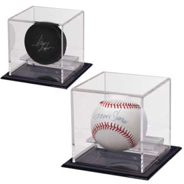 Ultra Pro Baseball / Puck Display - Z Style