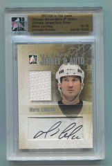 2007-08 ITG Ultimate Memorabilia 8th Edition Jerseys Autographs Silver Mario Lemieux #16/30 | Eastridge Sports Cards