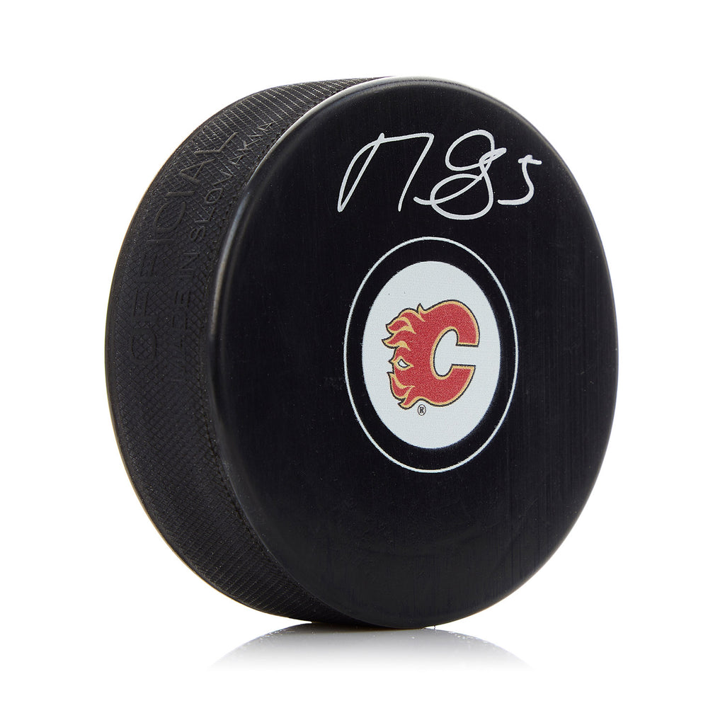 Mark Giordano Calgary Flames Autographed Hockey Puck | Eastridge Sports Cards